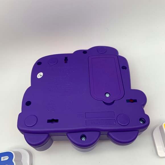 Leap Frog School Bus Fridge Phonics Talking Learning Toy & Letters - Picture 9 of 11